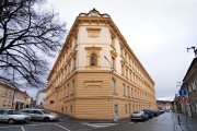 Kliknutím zvětšit